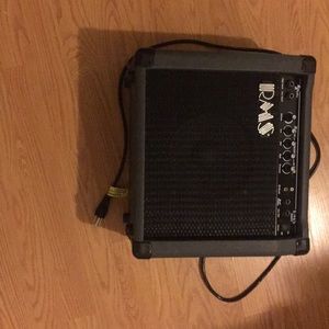 RMS Guitar Amp